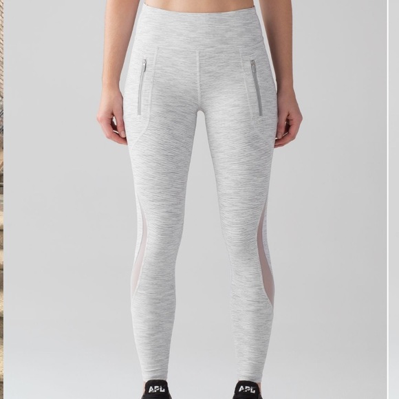 Lululemon Invigorate 7/8 Tight We Are From Space Nimbus Battleship / Ice Gray